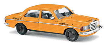 070-46873 - H0 - MB W123 Limousine Crashtest
